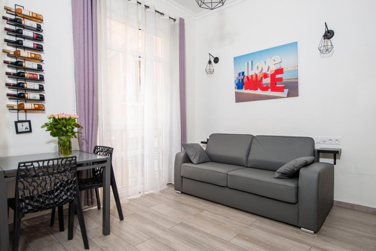 Centre Flat - Modern, Quiet And Brand New Lejlighed Nice